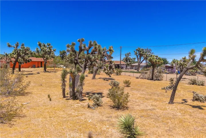 58773 Sunflower Drive, Yucca Valley, California 92284