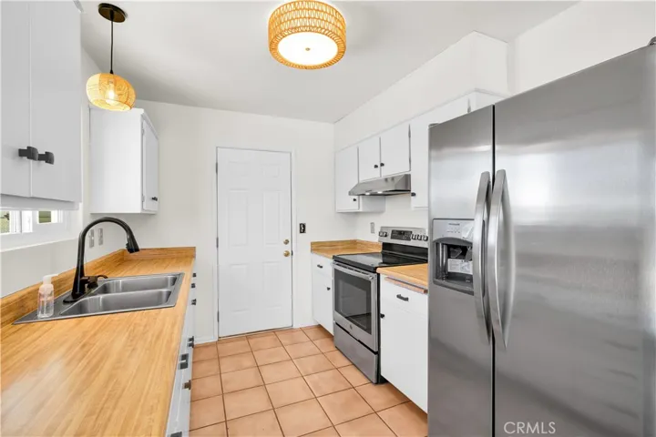 58773 Sunflower Drive, Yucca Valley, California 92284