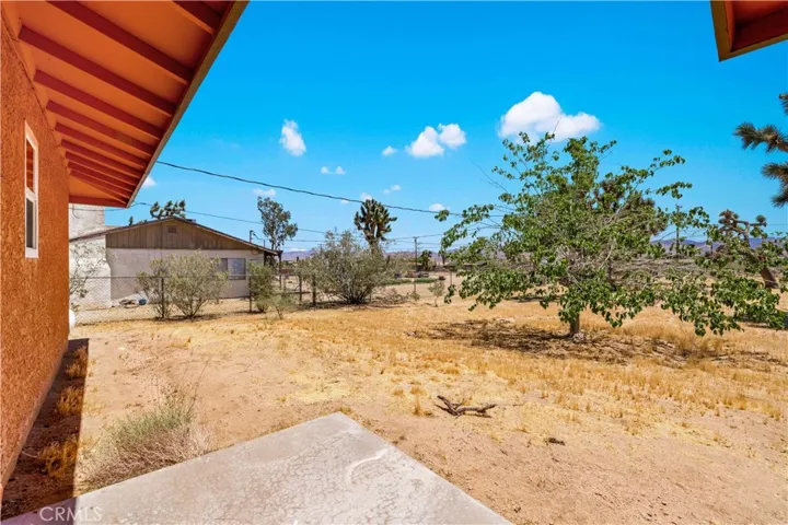 58773 Sunflower Drive, Yucca Valley, California 92284