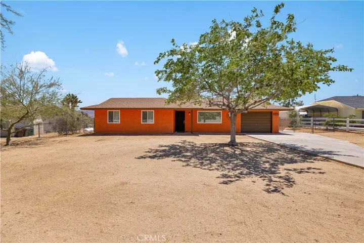 58773 Sunflower Drive, Yucca Valley, California 92284