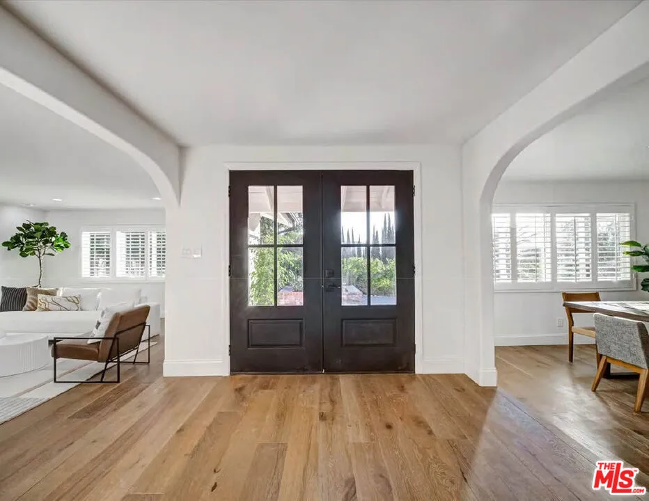 4732 Del Moreno Drive, Woodland Hills, California 91364 — photo 5