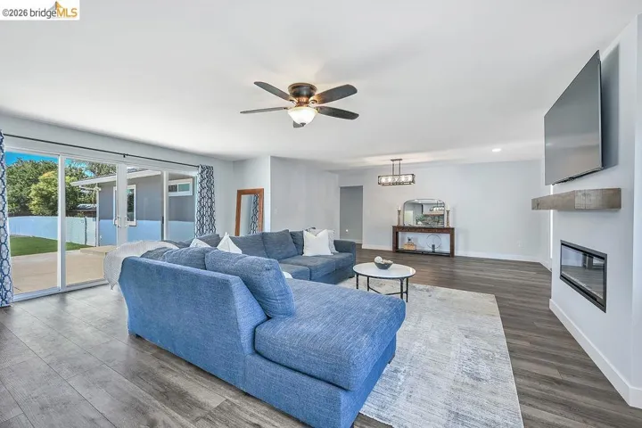 1601 Apricot Way, Brentwood, California 94513