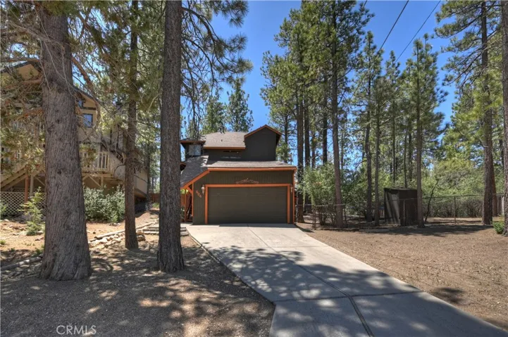 904 Raleigh Drive, Big Bear City, California 92314