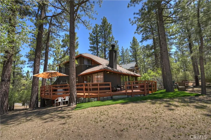 904 Raleigh Drive, Big Bear City, California 92314