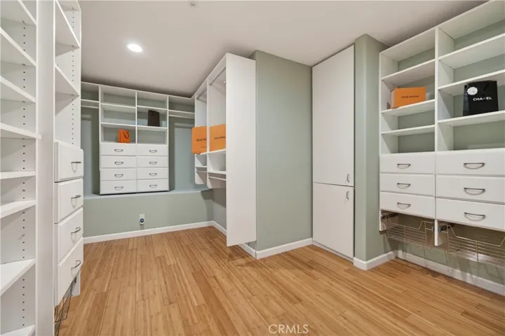 1377 Pathfinder Avenue, Westlake Village, California 91362