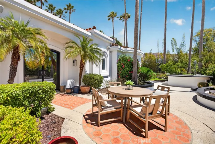 1377 Pathfinder Avenue, Westlake Village, California 91362