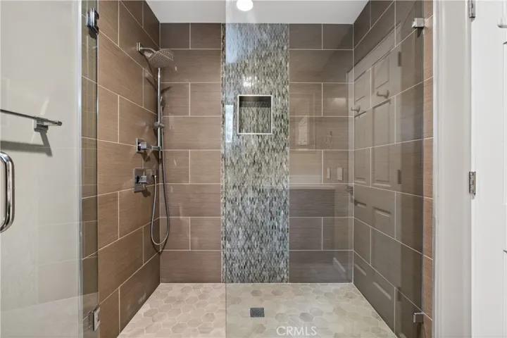 1377 Pathfinder Avenue, Westlake Village, California 91362