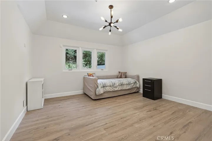 1377 Pathfinder Avenue, Westlake Village, California 91362