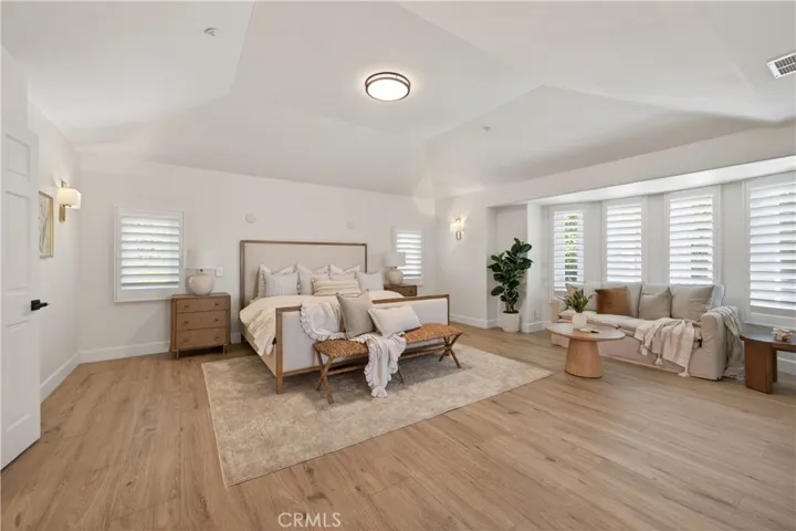 1377 Pathfinder Avenue, Westlake Village, California 91362