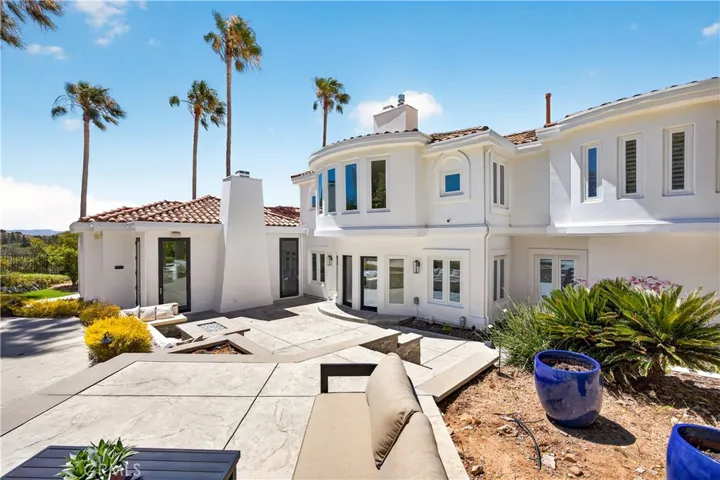 1377 Pathfinder Avenue, Westlake Village, California 91362