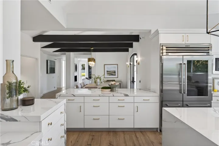 1377 Pathfinder Avenue, Westlake Village, California 91362