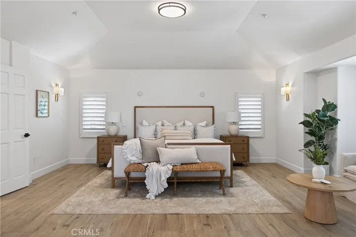 1377 Pathfinder Avenue, Westlake Village, California 91362