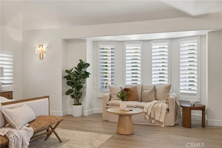 1377 Pathfinder Avenue, Westlake Village, California 91362
