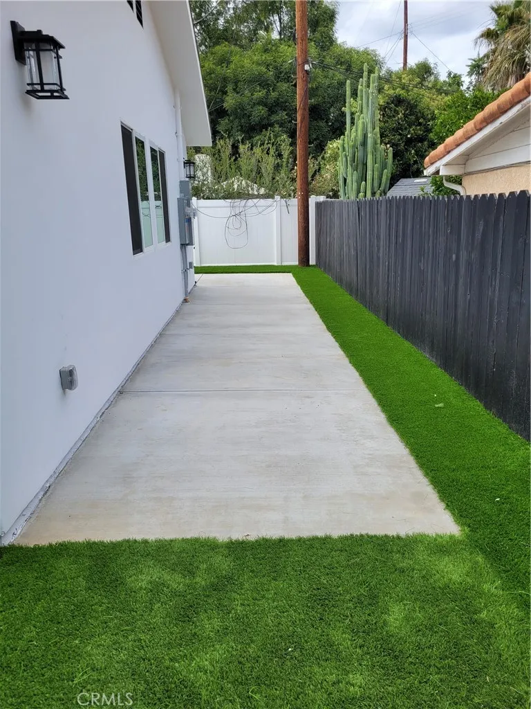 side walkway