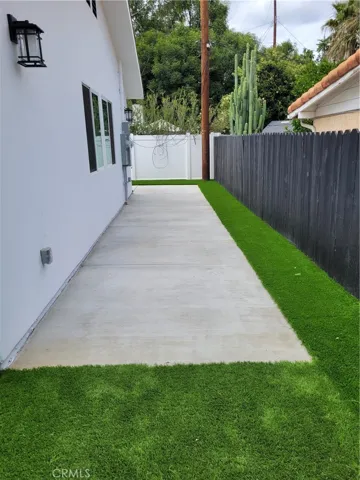 side walkway