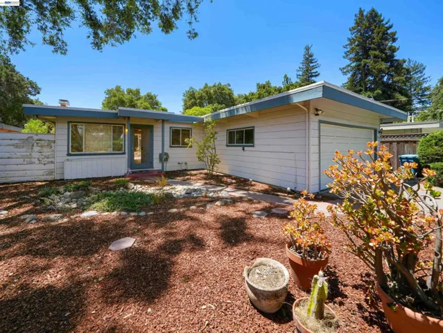 4250 Ruthelma, Palo Alto, California 94306