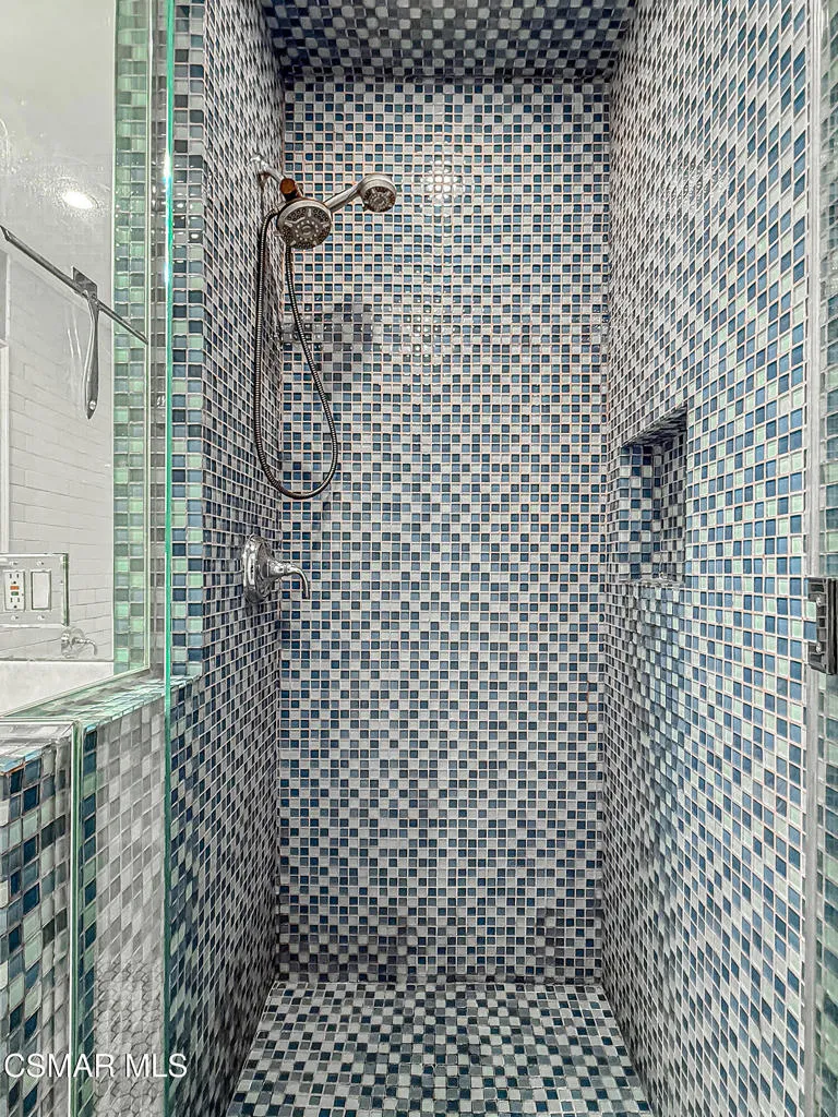 gBathroom4