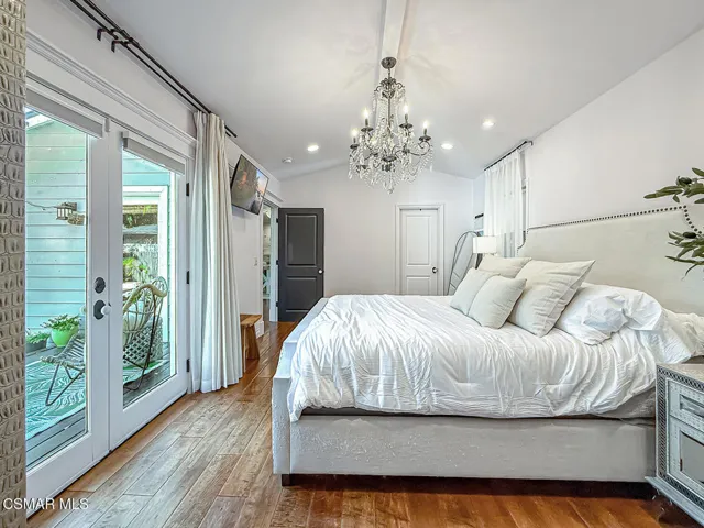 dPrimary Bedroom Suite4