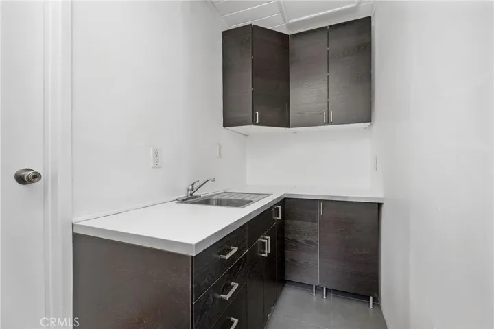 5806 Noble, Sherman Oaks, California 91411