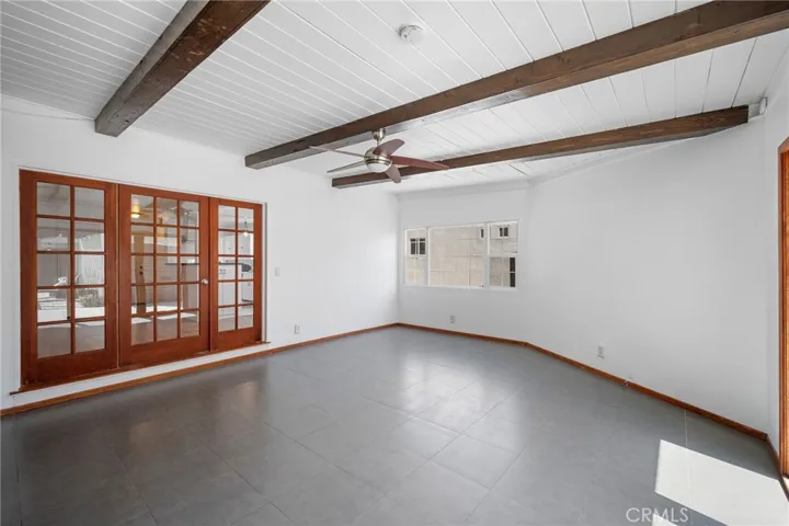 5806 Noble, Sherman Oaks, California 91411