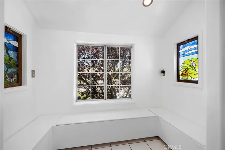 5806 Noble, Sherman Oaks, California 91411