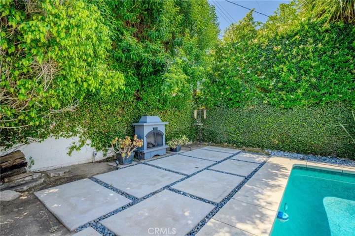5806 Noble, Sherman Oaks, California 91411