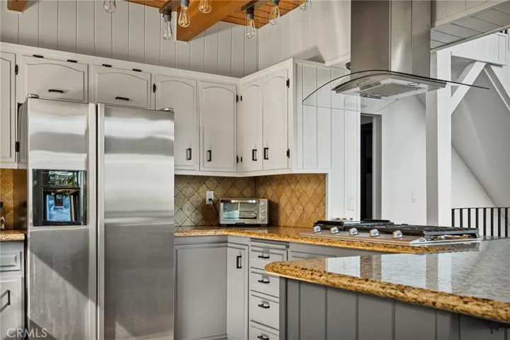 26566 Spyglass, Lake Arrowhead, California 92352