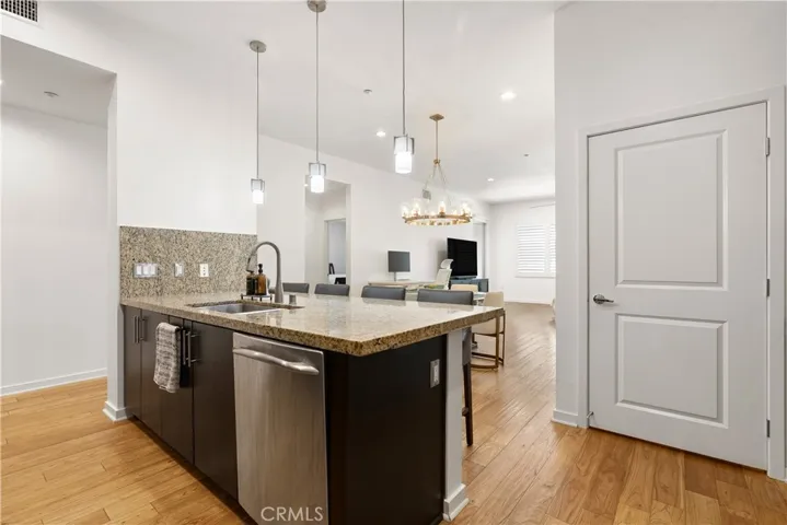 Spacious kitchen island perfect for casual dining, entertaining guests, or gathering with family.
