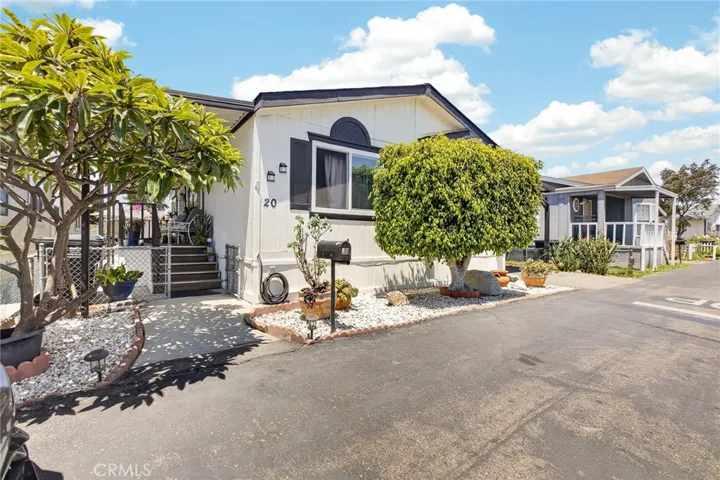 9080 Bloomfield Avenue 20, Cypress, California 90630