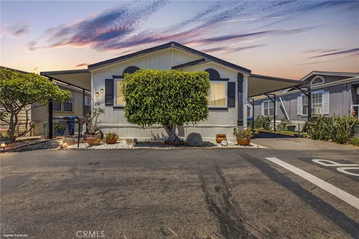 9080 Bloomfield 20, Cypress, California 90630