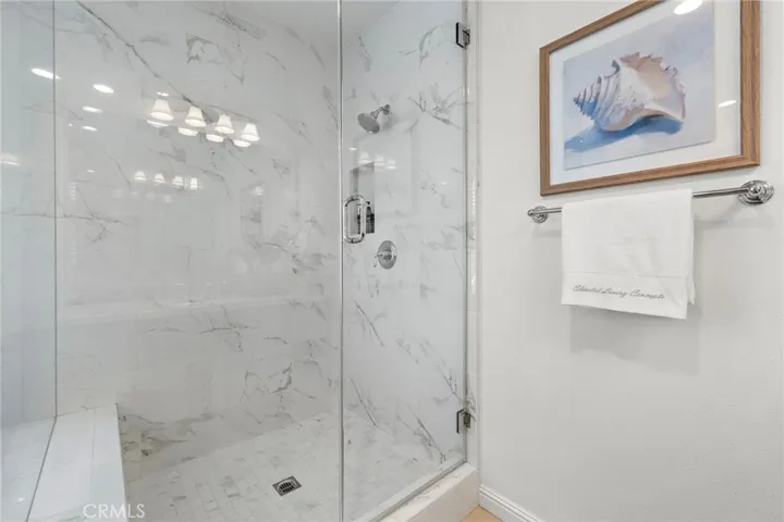 27 Heron, Lake Forest, California 92630
