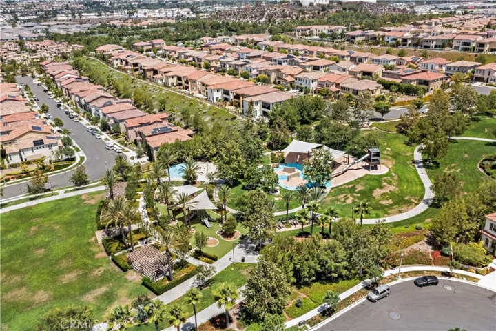 27 Heron, Lake Forest, California 92630