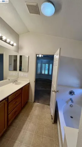 3811 Claire St, Stockton, California 95212