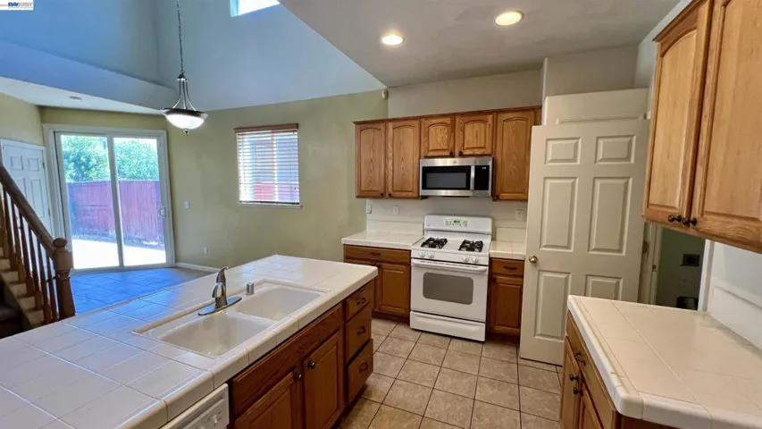 3811 Claire St, Stockton, California 95212