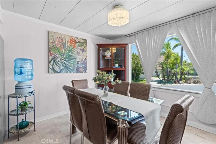 Dining Area with a lot of sunlight and Landscape View