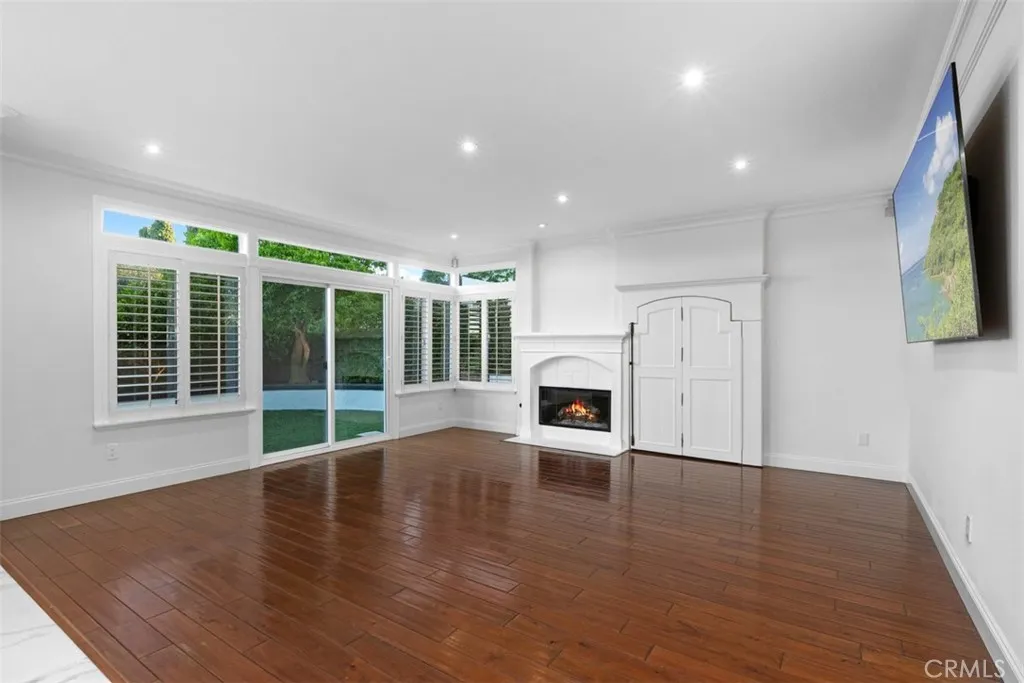 Original: Second private living room