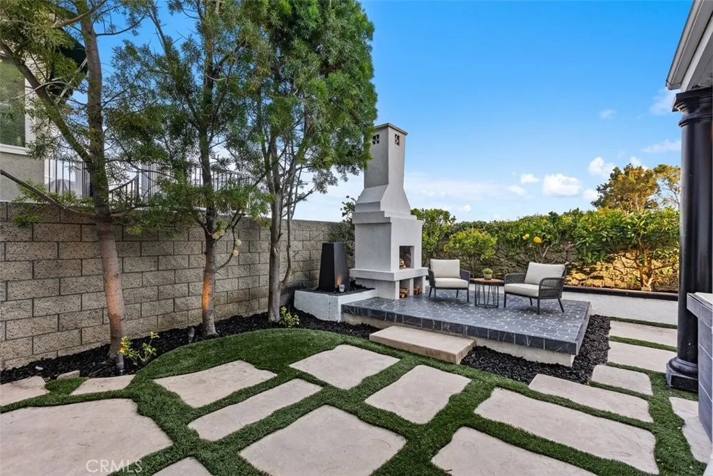 Virtually staged: Low maintenance , high-end backyard made for entertainment