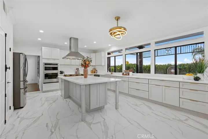 New Remodeled High-End kitchen