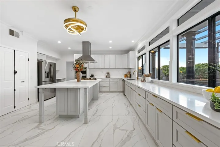 New Remodeled High-End kitchen
