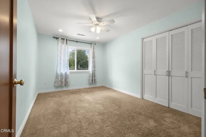 46-Bedroom