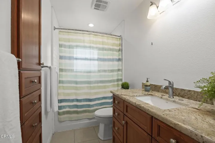 44-Full bathroom nearby