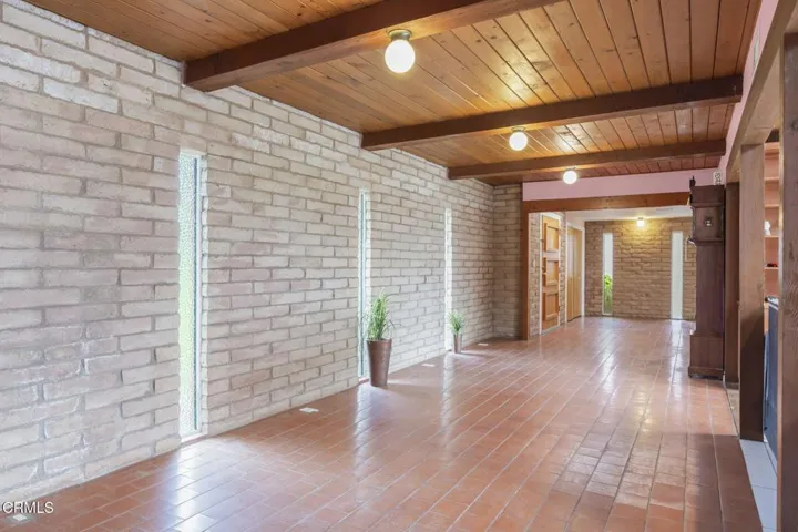 8- Main Entry Interior Original