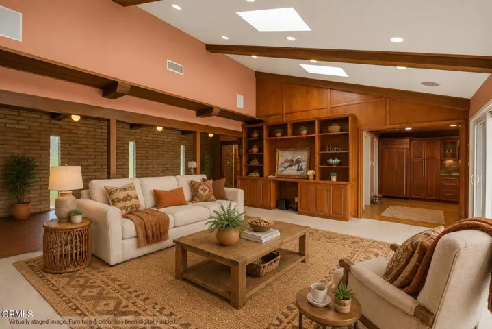 29 LIVING ROOM Virtually Staged