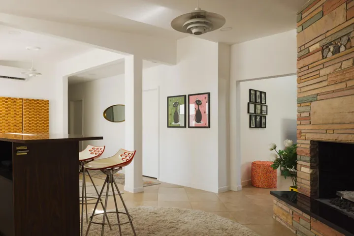 1392 N Paseo De Anza-07