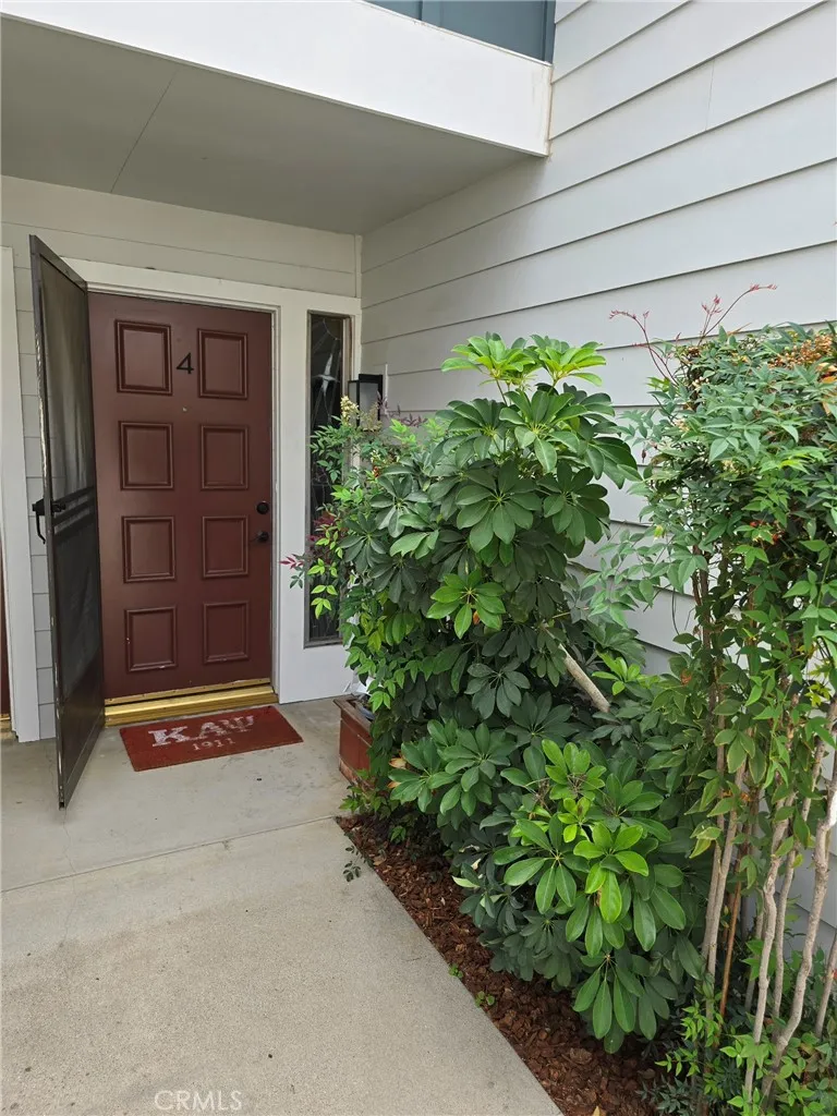 18153 Andrea Circle N 4, Northridge, California 91325 — photo 4