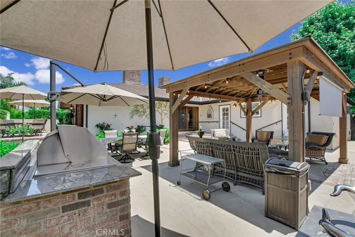 21205 E Cloverland, Covina, California 91724