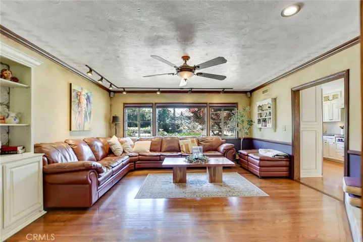 21205 E Cloverland, Covina, California 91724