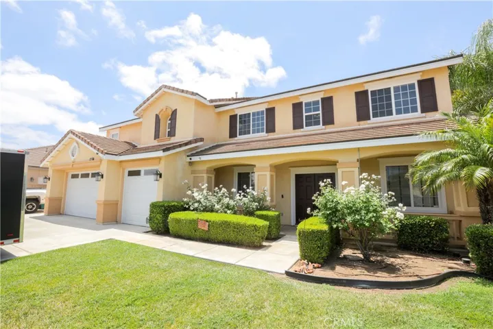 32921 Lamtarra, Menifee, California 92584