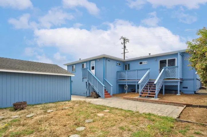 3076 Sunset Avenue, Marina, California 93933