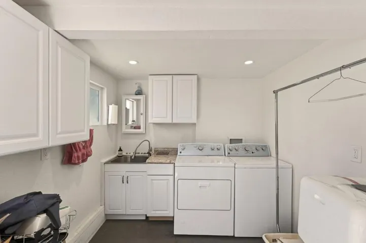 Dedicated laundry room for granny unit